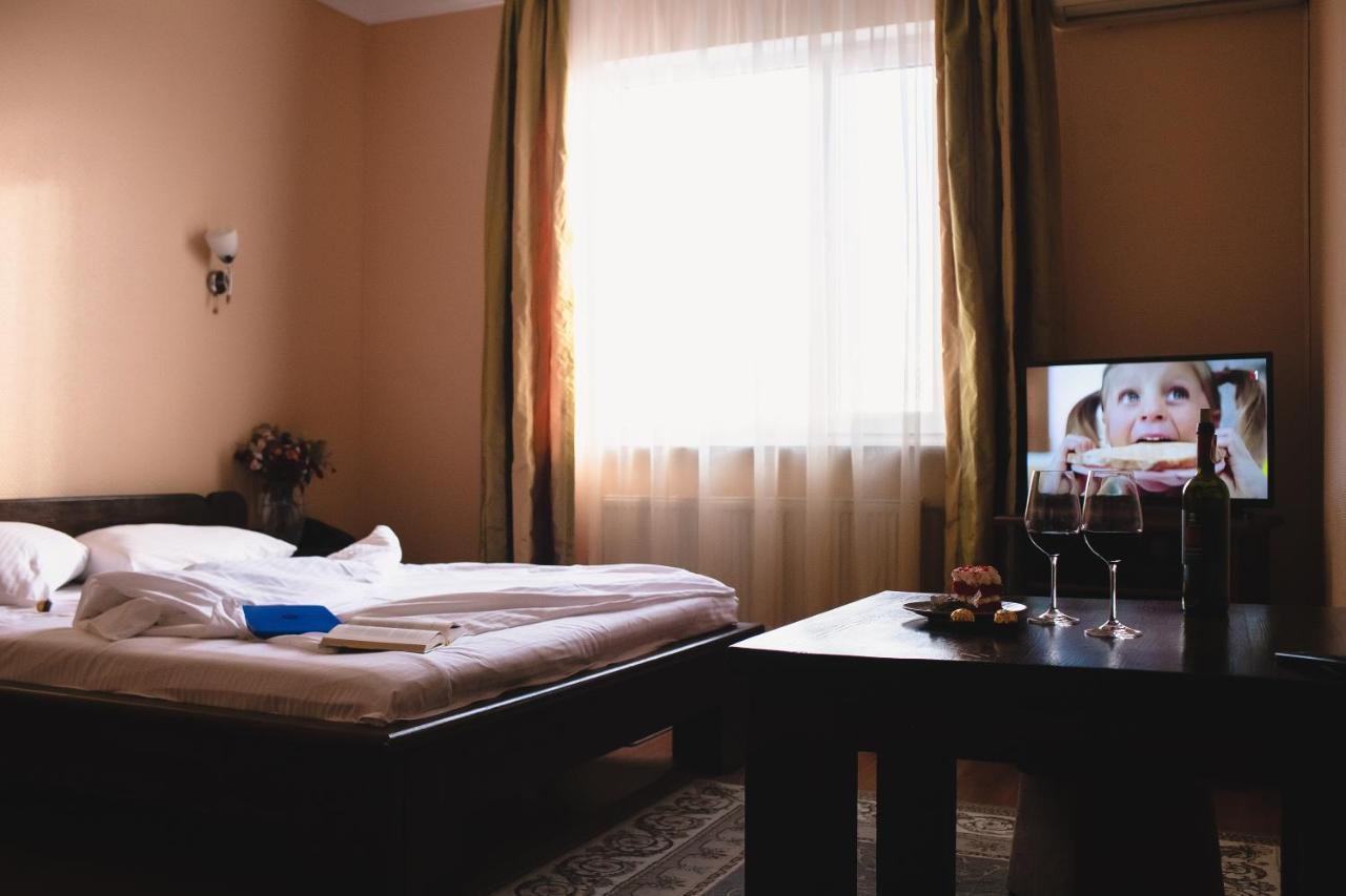 Aivengo Hotel Kolodenka Eksteriør billede
